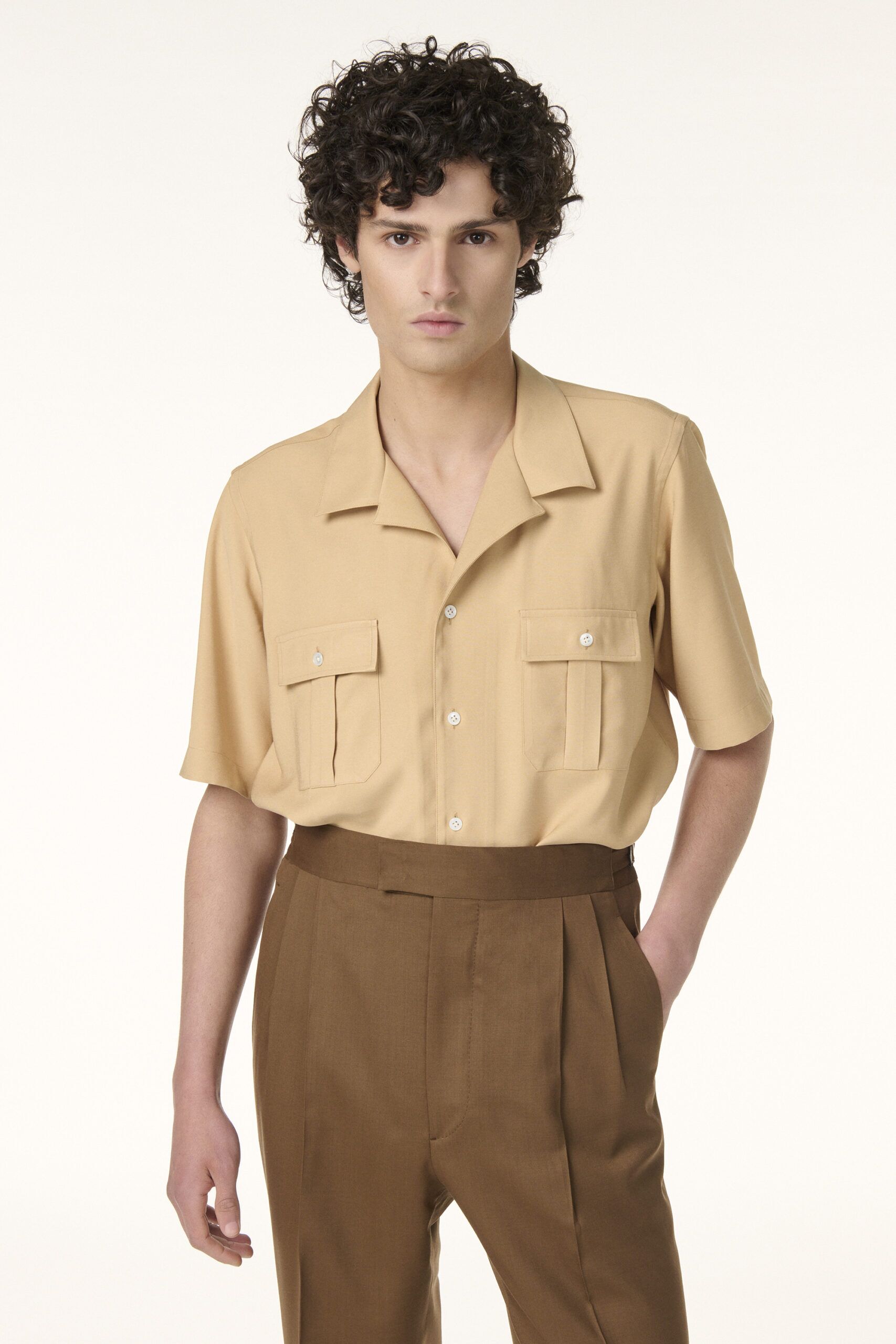 Tailor-made Military Shirt in Tencel Beige | Rives Paris ©