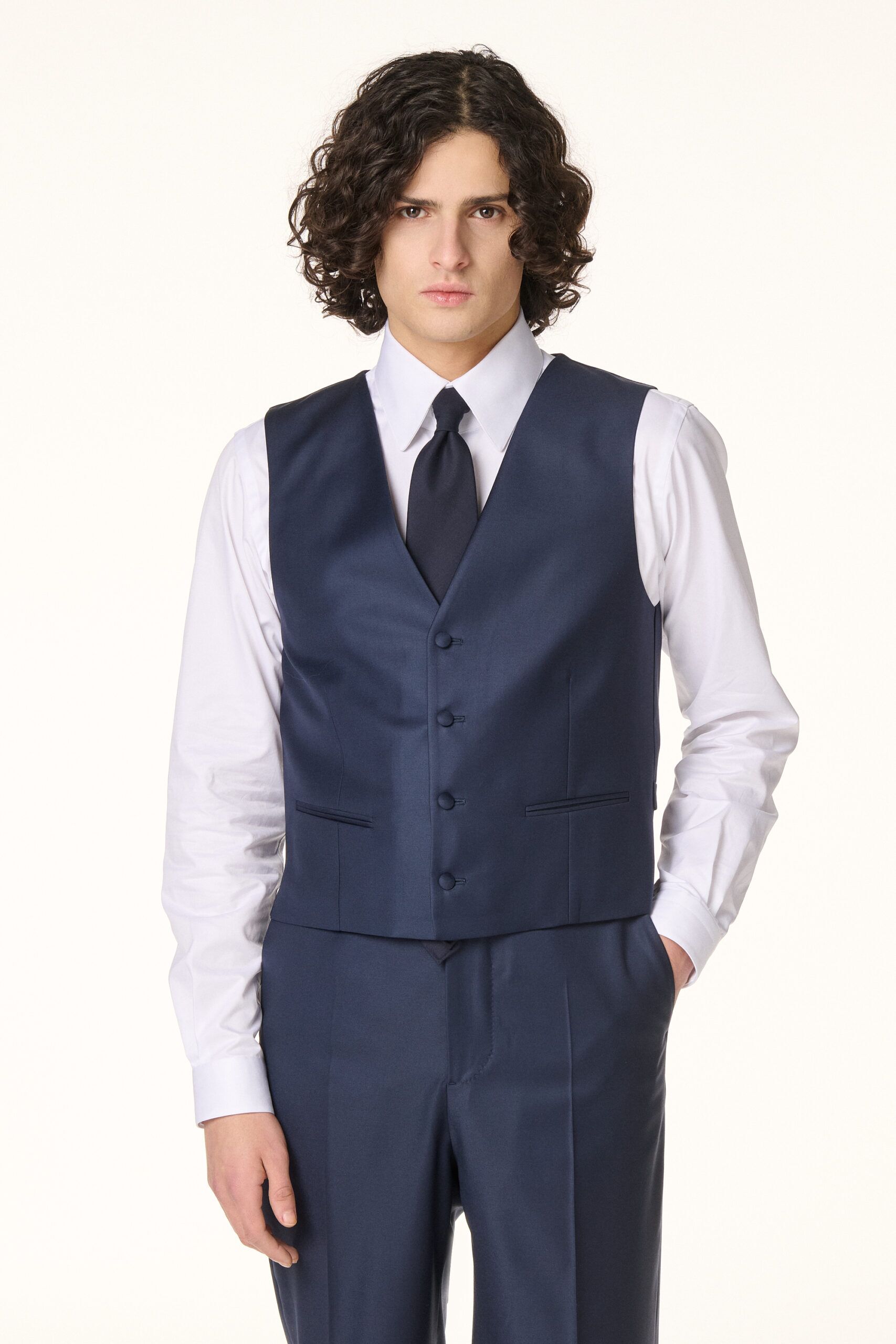 Costume 3 pièces bleu marine